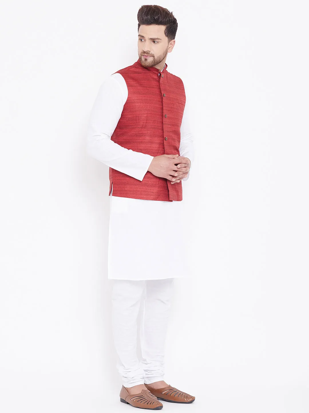 VASTRAMAY Maroon Nehru Jacket And White Kurta Pyjama Baap Beta Set